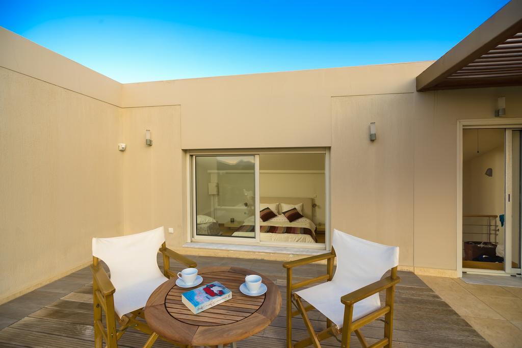 Legrena Beach Villa 苏尼翁 外观 照片