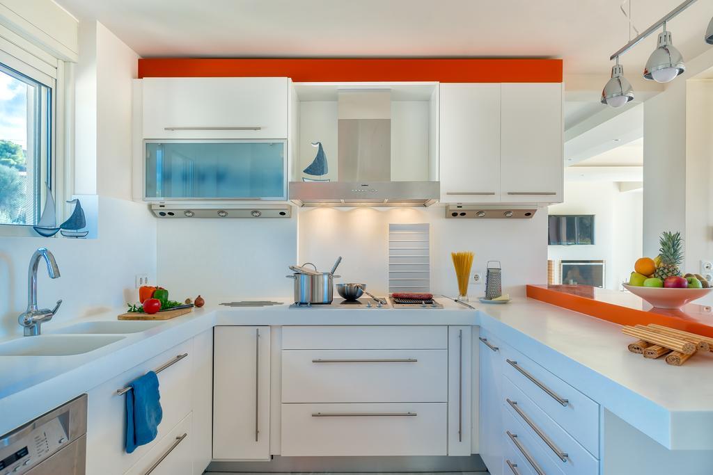 Legrena Beach Villa 苏尼翁 外观 照片