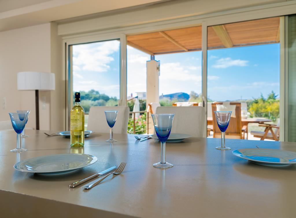 Legrena Beach Villa 苏尼翁 外观 照片