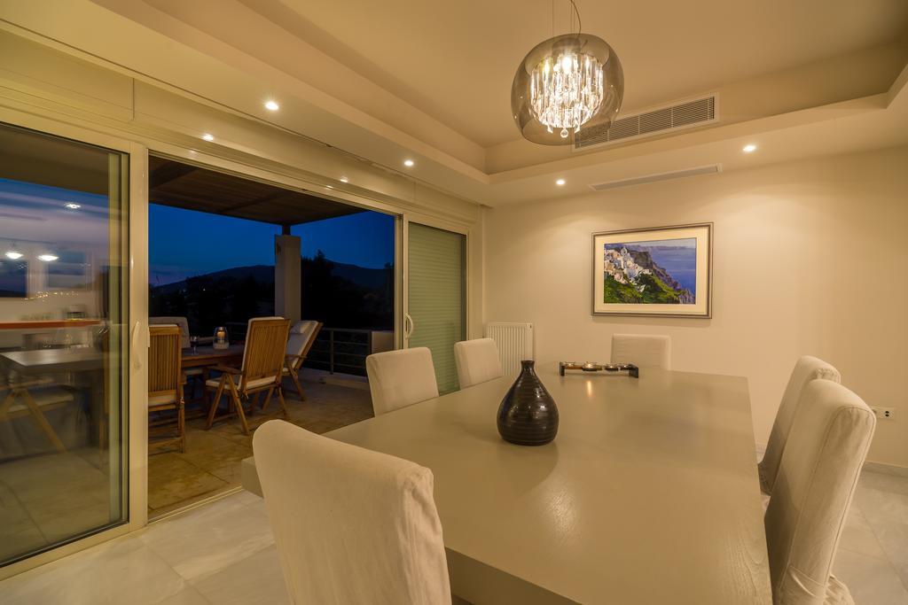 Legrena Beach Villa 苏尼翁 外观 照片