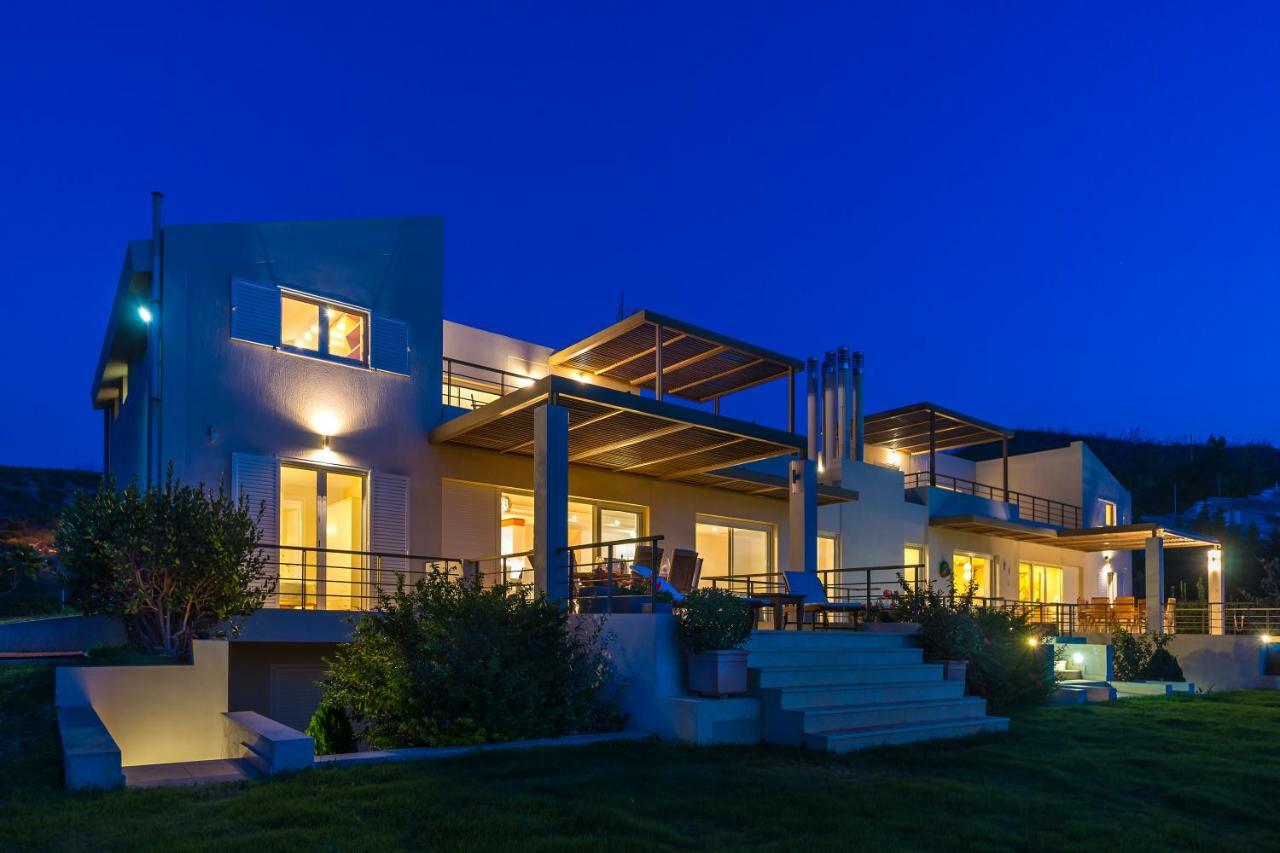 Legrena Beach Villa 苏尼翁 外观 照片